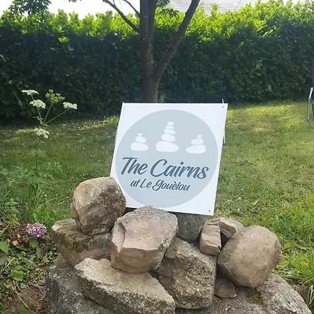 The Cairns At Le Gouelou Casa de Férias Les Cabannes (Ariege)